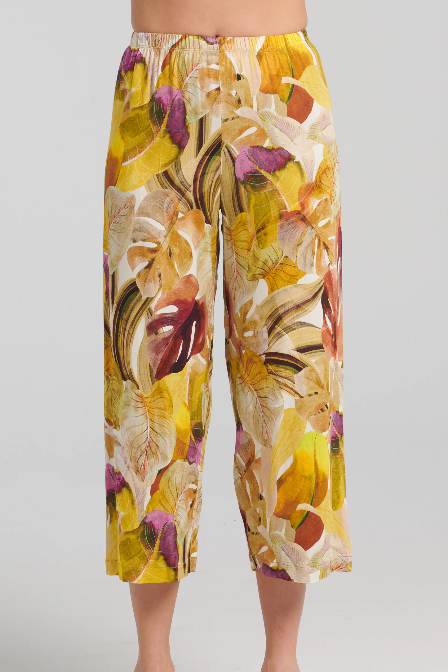 Anjea Pants by Kollontai, Yellow, botanical print, elastic waist, cropped length, slightly wide legs, sizes XS to XXL, made in Montreal 