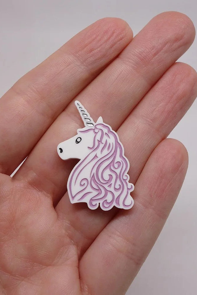 Lili0878 Unicorn Pin