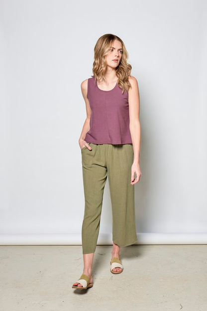 Heidi Pant by Tangente, Sage, cropped, wide leg, elastic waist, slant pockets, eco-fabric, rayon and linen, OEKO-TEX certified, sizes XS to XL, made in Montreal