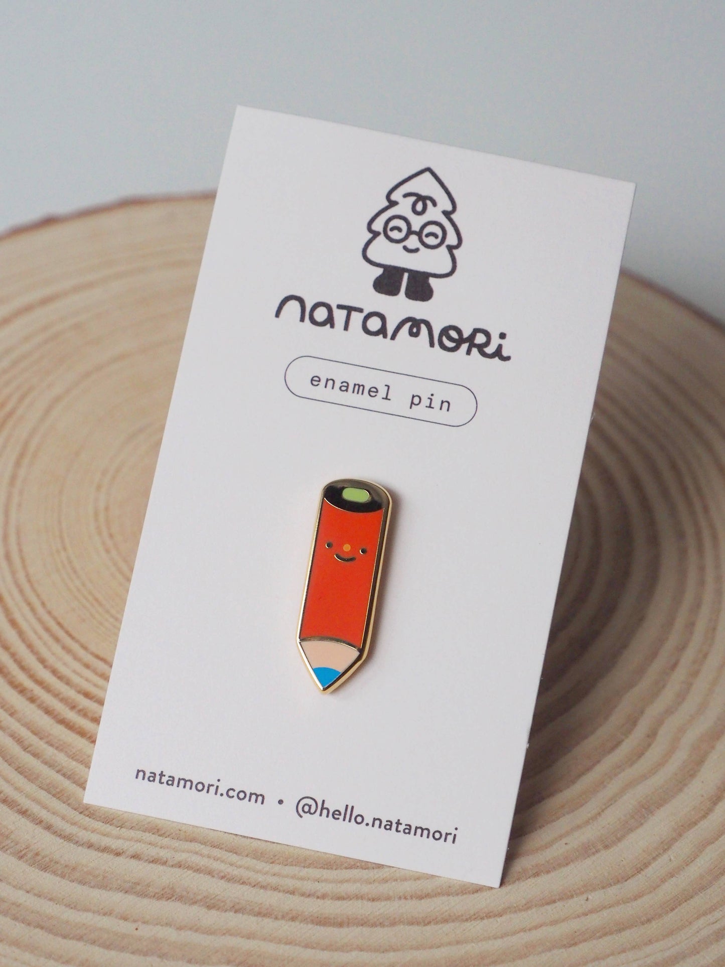Red pencil • enamel pin
