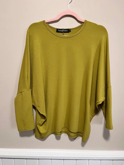 Lora Top