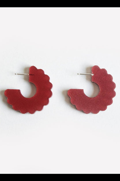 Earrings Scallop Small Hoop