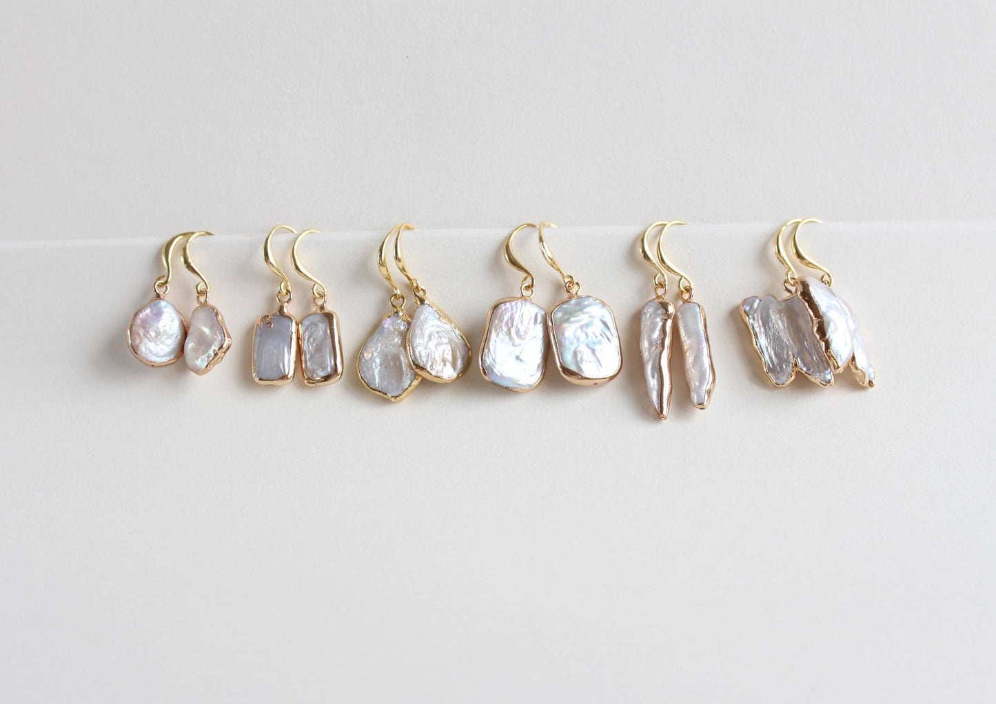 Artistic Baroque Pearl Earrings (1E18)