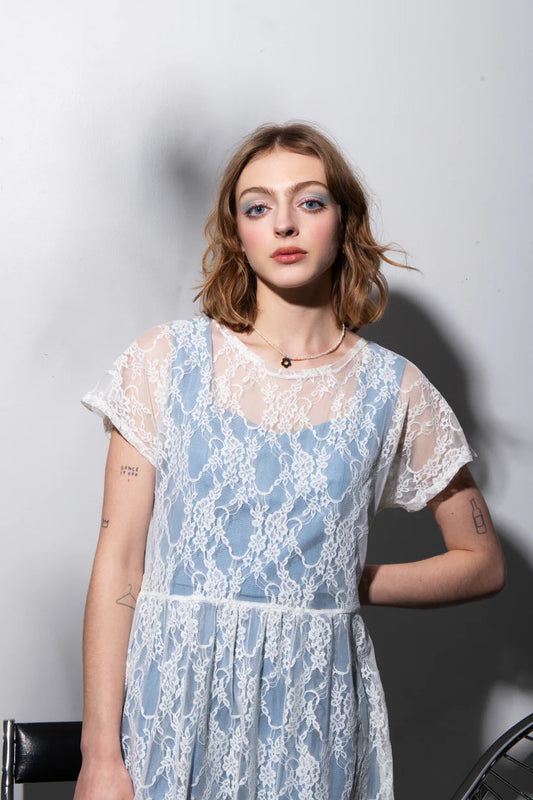 Adikia Dress by Eve Lavoie, Ivory Lace, short sleeves, round neck at the front and V-neck at the back, reversible, loose fit, short length, sizes XS to XL, made in Montreal  