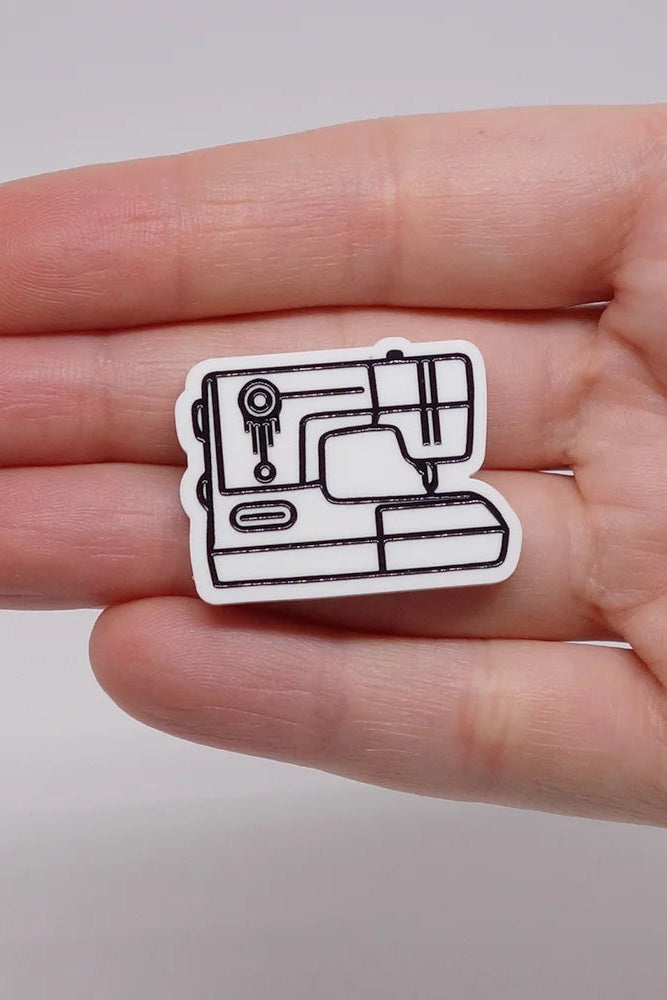 Lili0619 Sewing Machine Pin