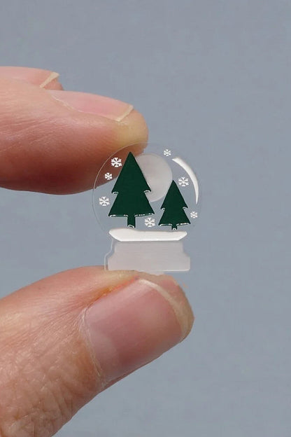 Lili0873 Snow Globe Creations Lilipop Studs