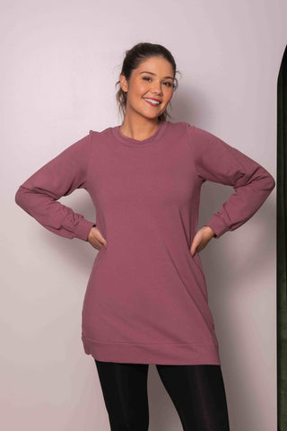 Gaia Tunic by Cherry Bobin, Pink, cotton/bamboo fleece, round neck, long sleeves with gathers at cuff, mid-thigh length, slightly loose fit, eco-fabric, sizes XS to 3XL, made in Montreal