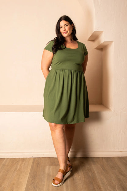 Canicule Dress by Cherry Bobin, Green, short sleeves, round neck, defined waist, gathered skirt, above the knee length, eco-fabric, bamboo rayon and cotton,sizes XS to XL, made in Quebec