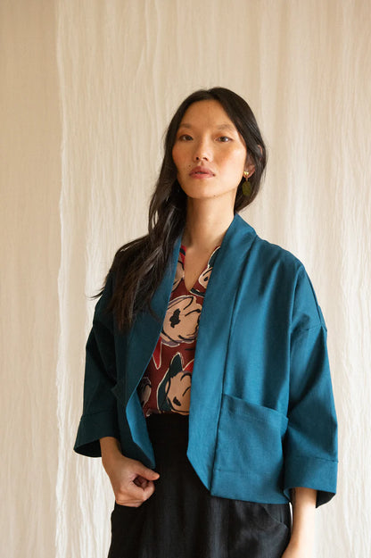 Capucine Jacket by Kazak, Teal, kimono style jacket, short, open front, angled edges, patch pockets, eco-fabric, linen/rayon, sizes XS to L, made in Montreal