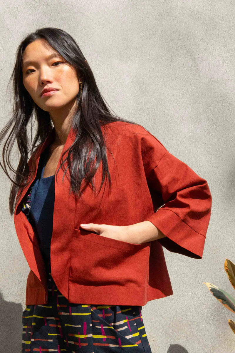 Capucine Jacket by Kazak, Sashimi, kimono style jacket, short, open front, angled edges, patch pockets, eco-fabric, linen/rayon, sizes XS to L, made in Montreal