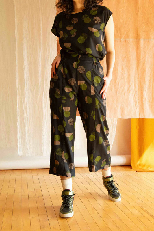 Nigelle Pants by Kazak, Green Moon, wide legs, slightly cropped, elastic at back and sides of waist, eco-fabric, viscose, OEKO-TEX certified, sizes XS to L, made in Montreal 