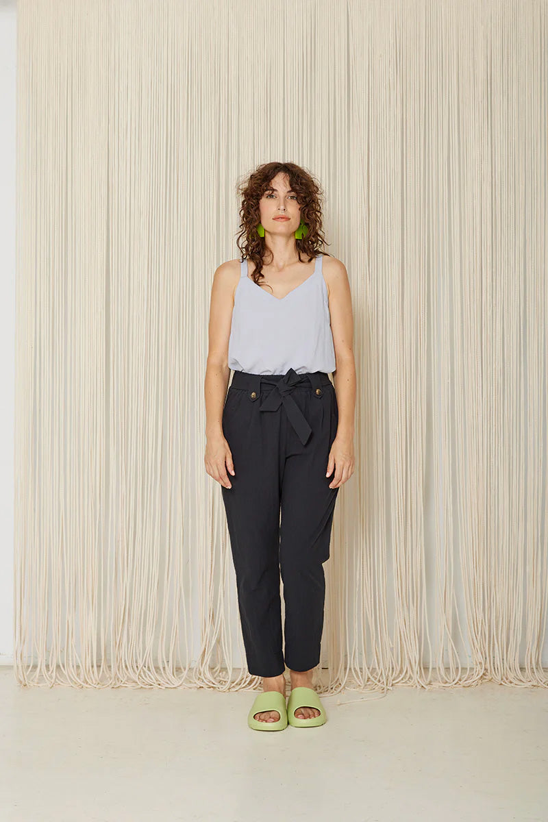 Hosta Pants by Cokluch, Black, elastic waist, sewn-in belt held in place with loops and buttons, tapered ankle-length legs, eco-fabric, cotton, OEKO-TEX certified, sizes XS to XL, made in Montreal 