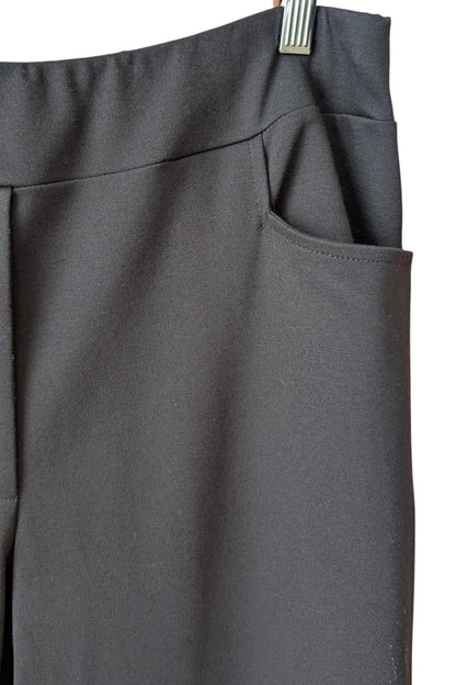 Pocket and waistband detail of the Freddie Pants by Pure Essence in Black.