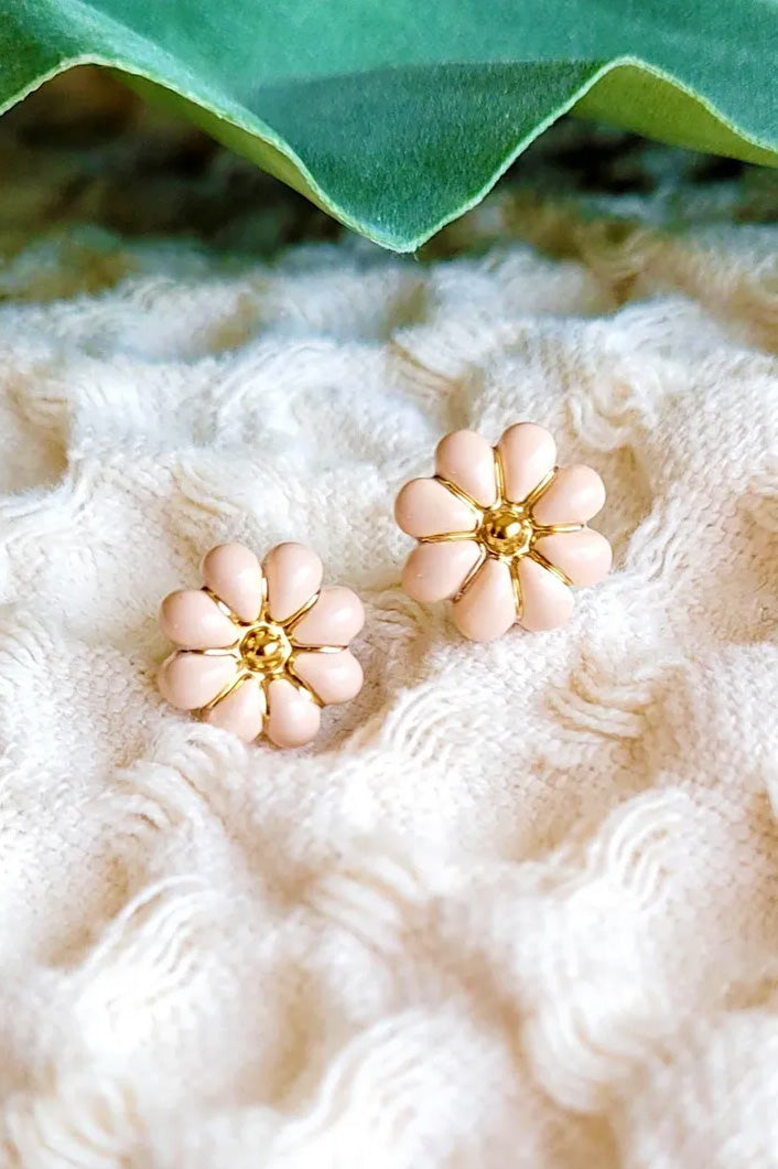 Small Daisy Ceramic Earrings