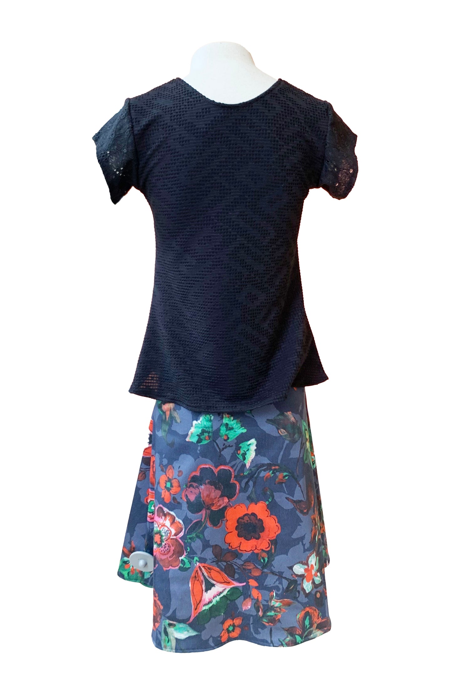 Poet Top by SI Design, Black/Blue, back view, patchwork effect with mixed fabrics, A-line shape, S-L, made in Quebec