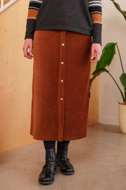 Pruche 7/8 Skirt