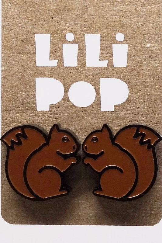 Brown squirrel-shaped earrings on a Lili Pop branded card