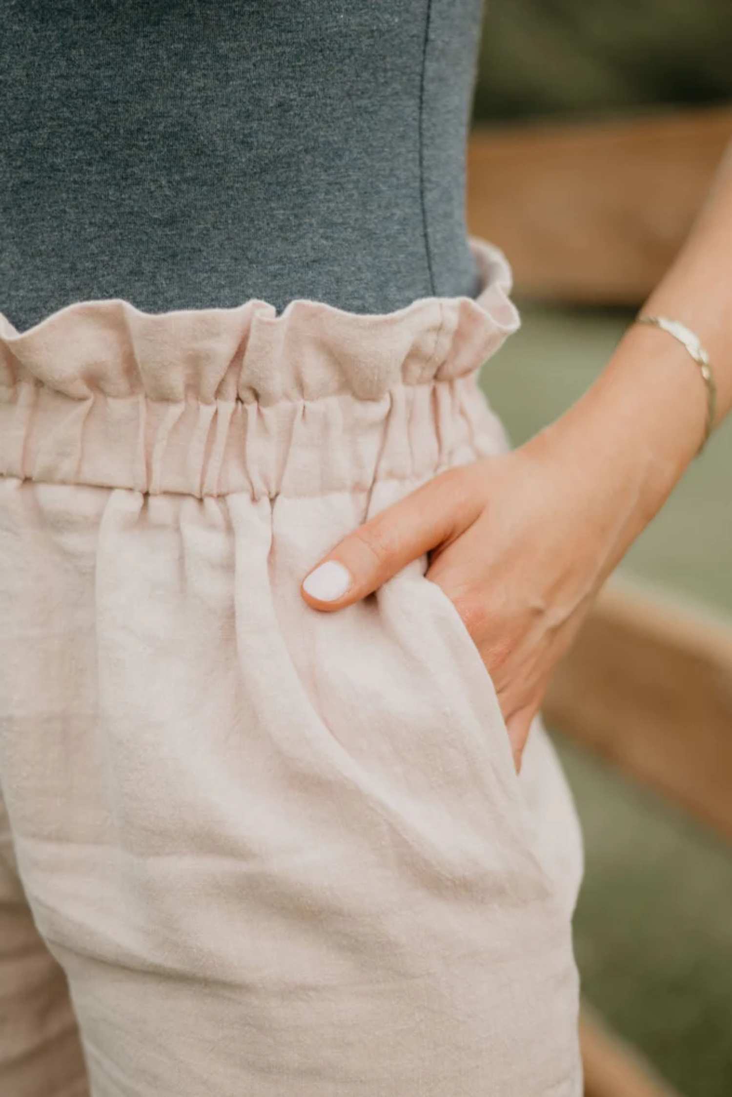 Molly Shorts by Betty x Bow, Petal, paperbag waist, elastic waist, side slits, linen, sizes XS to 2X, made in Canada