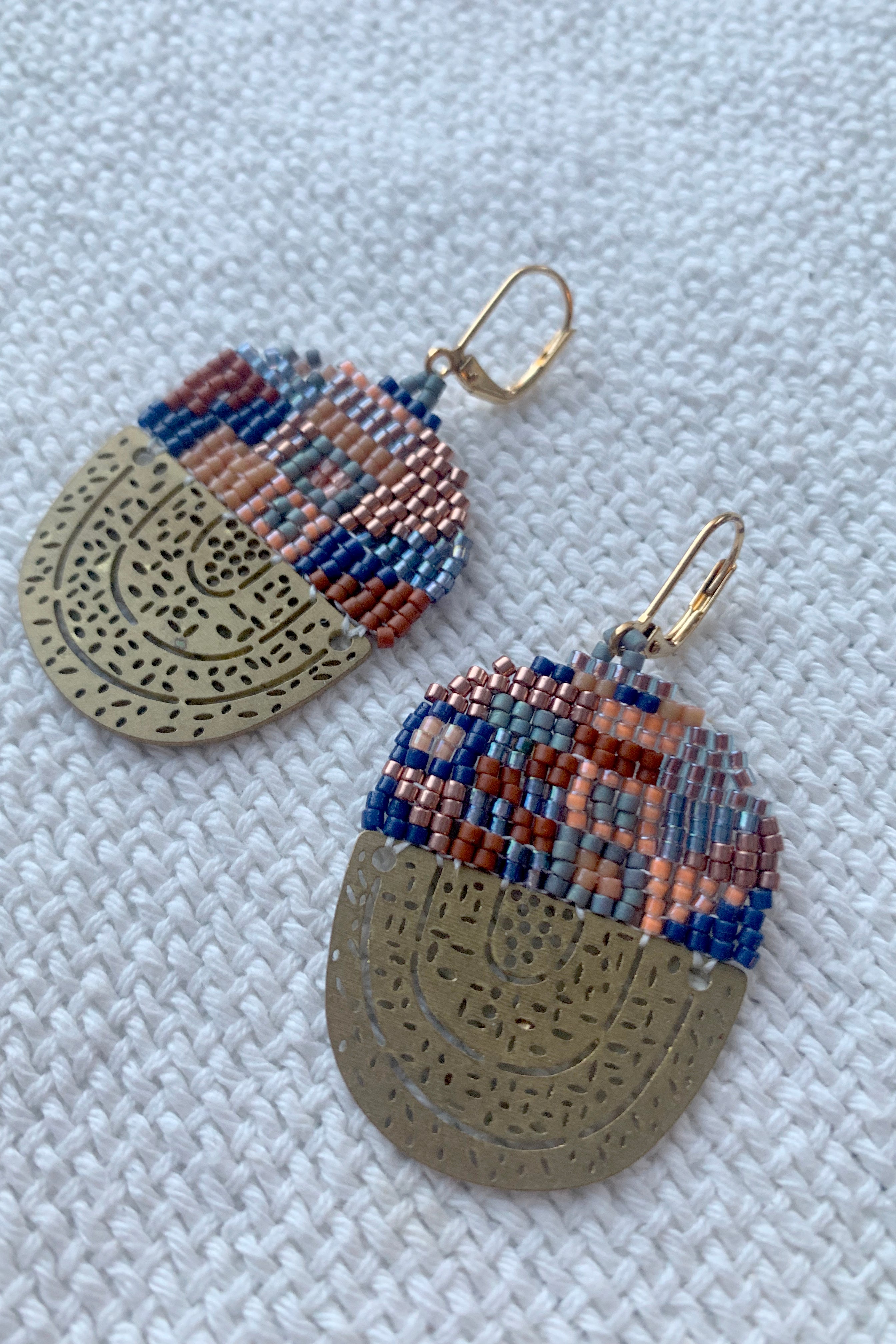 Acorn Beaded earrings